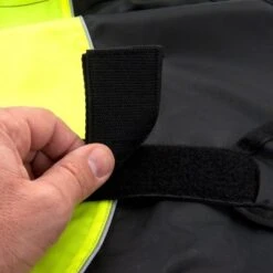 Chubasquero Para Perros Illume Nite Neon -Gatos Perros Suministros Tienda 222247 illume nite 05 0